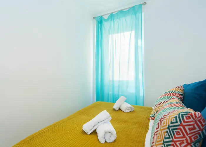 בית הארחה Casa Bella Pantheon 3*